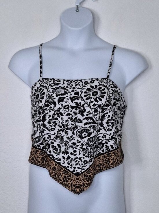Midnight Sky Tops - Midnight Sky Floral Handkerchief Top Floral Sz L Crop Neutral Minimalist Boho